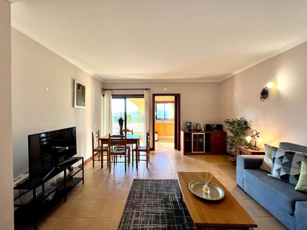 Salgados 3 By Homing Apartment *